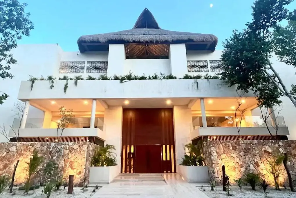Apartment 2 Bedroom Apt W/Amazing Rooftop & Jungle Views Tulum Mexico