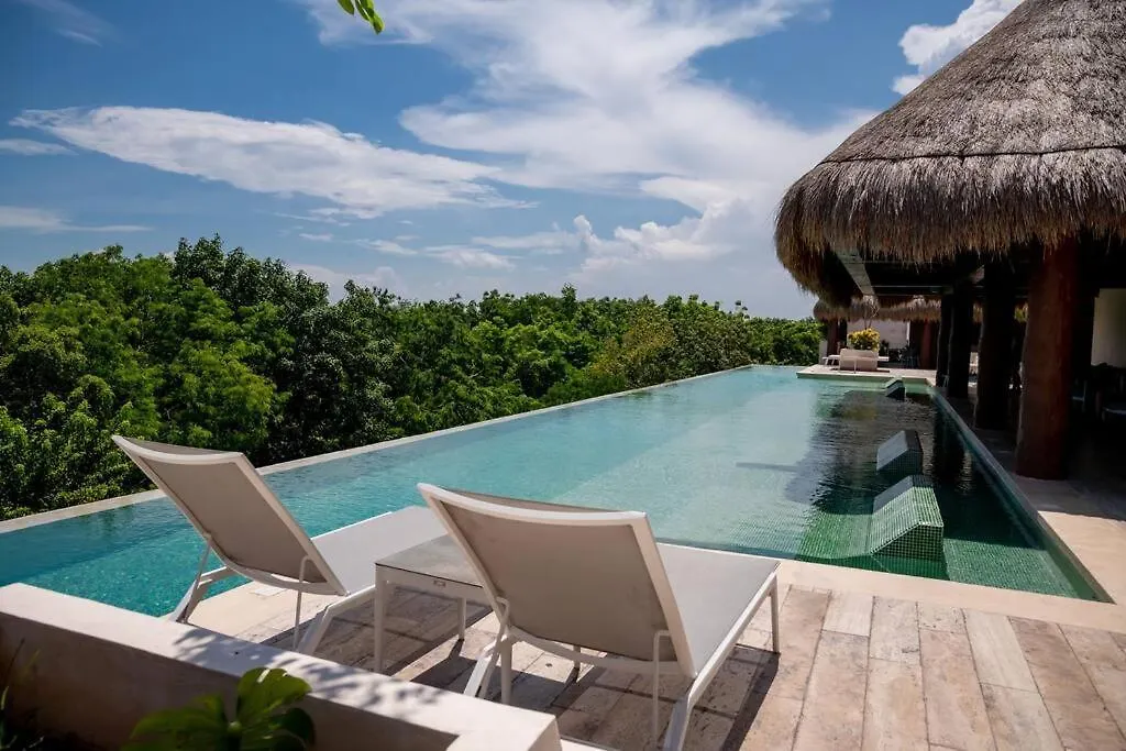 2 Bedroom Apt W/Amazing Rooftop & Jungle Views Tulum 0*,