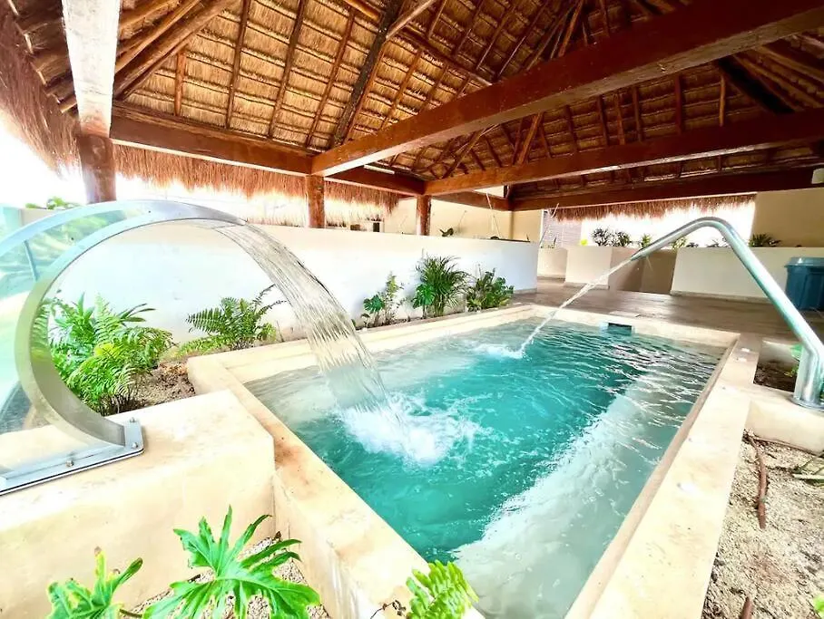 Apartment 2 Bedroom Apt W/Amazing Rooftop & Jungle Views Tulum